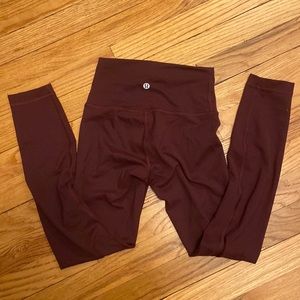 Lululemon - Align Legging- Cassis